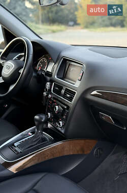 Позашляховик / Кросовер Audi Q5 2013 в 