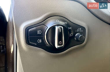 Внедорожник / Кроссовер Audi Q5 2011 в 