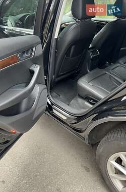 Внедорожник / Кроссовер Audi Q5 2012 в 