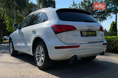 Внедорожник / Кроссовер Audi Q5 2016 в 