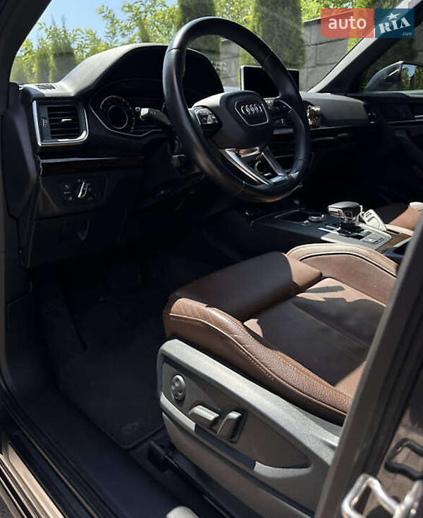 Внедорожник / Кроссовер Audi Q5 2018 в Львове фото 18 Внедорожник / Кроссовер Audi Q5 2018 в Львове