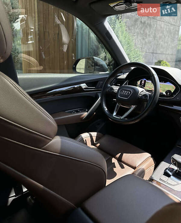 Внедорожник / Кроссовер Audi Q5 2018 в Львове фото 20 Внедорожник / Кроссовер Audi Q5 2018 в Львове