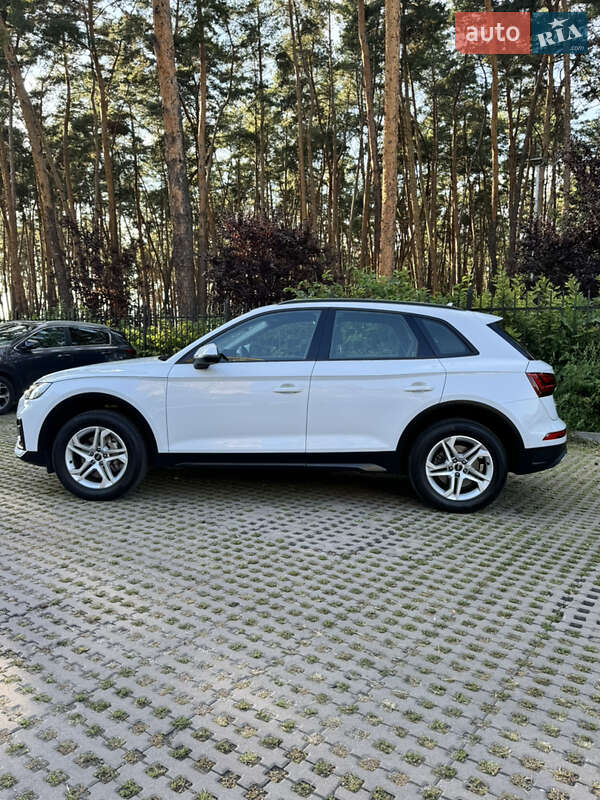 Внедорожник / Кроссовер Audi Q5 2021 в Киеве фото 11 Внедорожник / Кроссовер Audi Q5 2021 в Киеве
