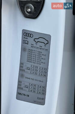 Внедорожник / Кроссовер Audi Q5 2021 в 
