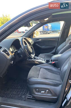 Позашляховик / Кросовер Audi Q5 2015 в  фото 10 Позашляховик / Кросовер Audi Q5 2015 в