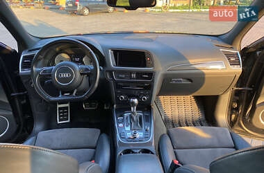 Позашляховик / Кросовер Audi Q5 2015 в  фото 13 Позашляховик / Кросовер Audi Q5 2015 в