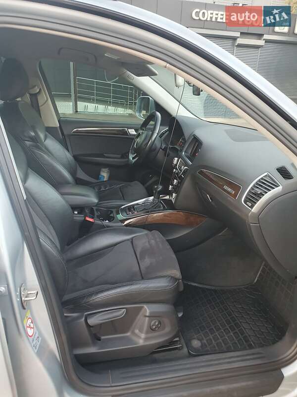 Внедорожник / Кроссовер Audi Q5 2013 в Нежине