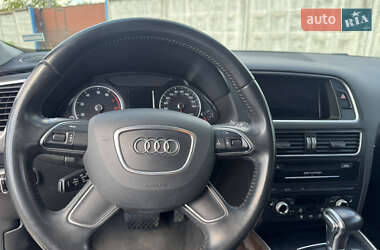 Внедорожник / Кроссовер Audi Q5 2016 в 