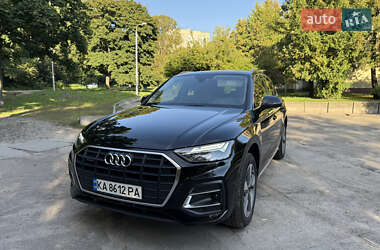 Позашляховик / Кросовер Audi Q5 2022 в Києві