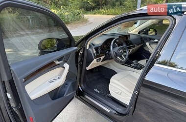 Внедорожник / Кроссовер Audi Q5 2022 в 