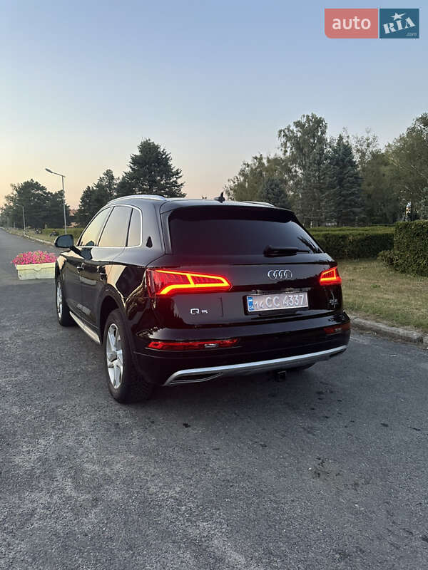 Внедорожник / Кроссовер Audi Q5 2018 в Маневичах фото 3 Внедорожник / Кроссовер Audi Q5 2018 в Маневичах