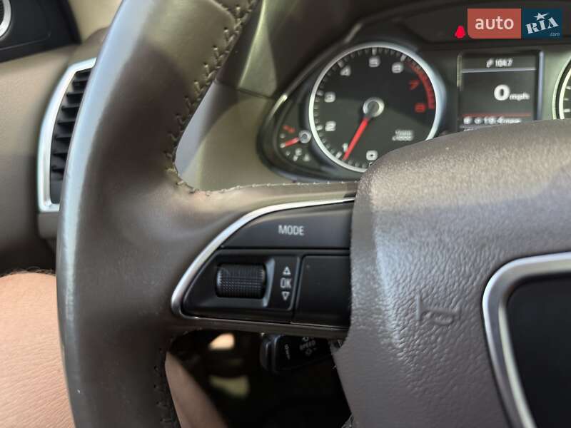 Позашляховик / Кросовер Audi Q5 2015 в Львові
