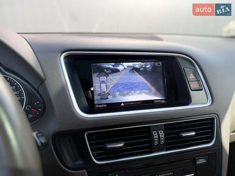 Позашляховик / Кросовер Audi Q5 2015 в Львові