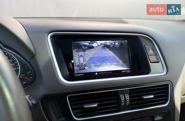 Внедорожник / Кроссовер Audi Q5 2015 в 