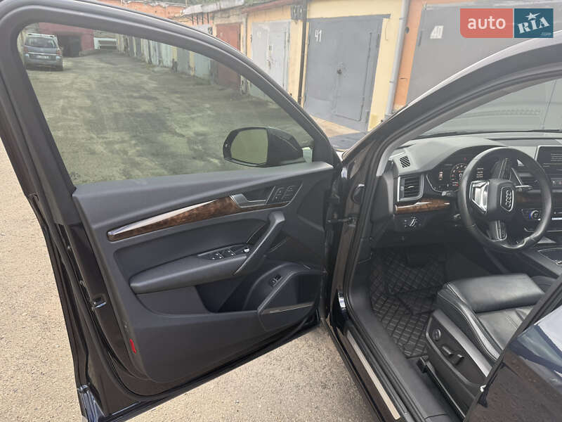 Внедорожник / Кроссовер Audi Q5 2017 в Львове фото 10 Внедорожник / Кроссовер Audi Q5 2017 в Львове