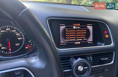 Внедорожник / Кроссовер Audi Q5 2012 в 