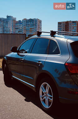 Внедорожник / Кроссовер Audi Q5 2016 в 