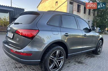 Внедорожник / Кроссовер Audi Q5 2012 в 