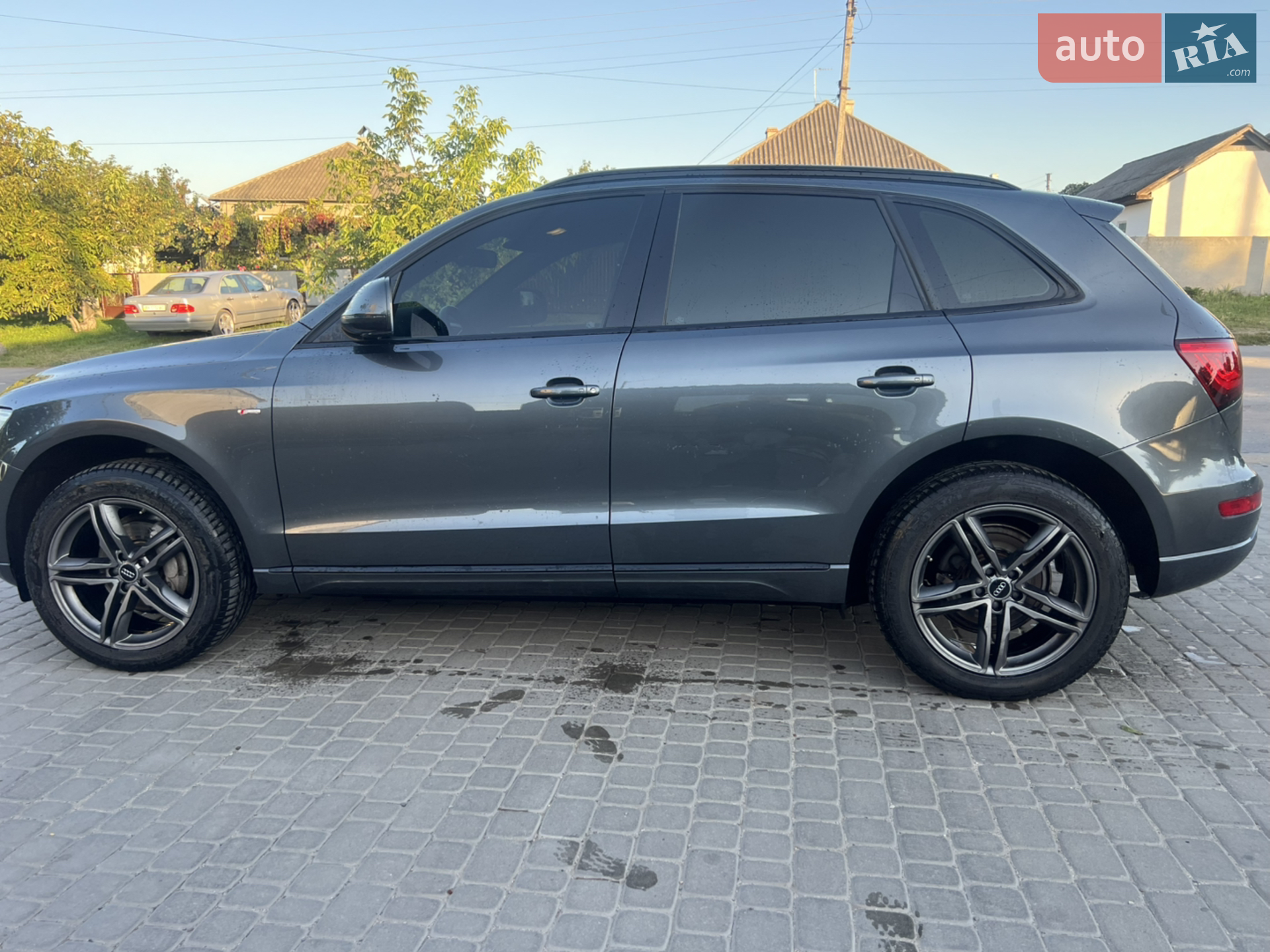 Audi Q5 2012 VIN WAUZZZ8R4DA008815 фото оголошення 5 з 14