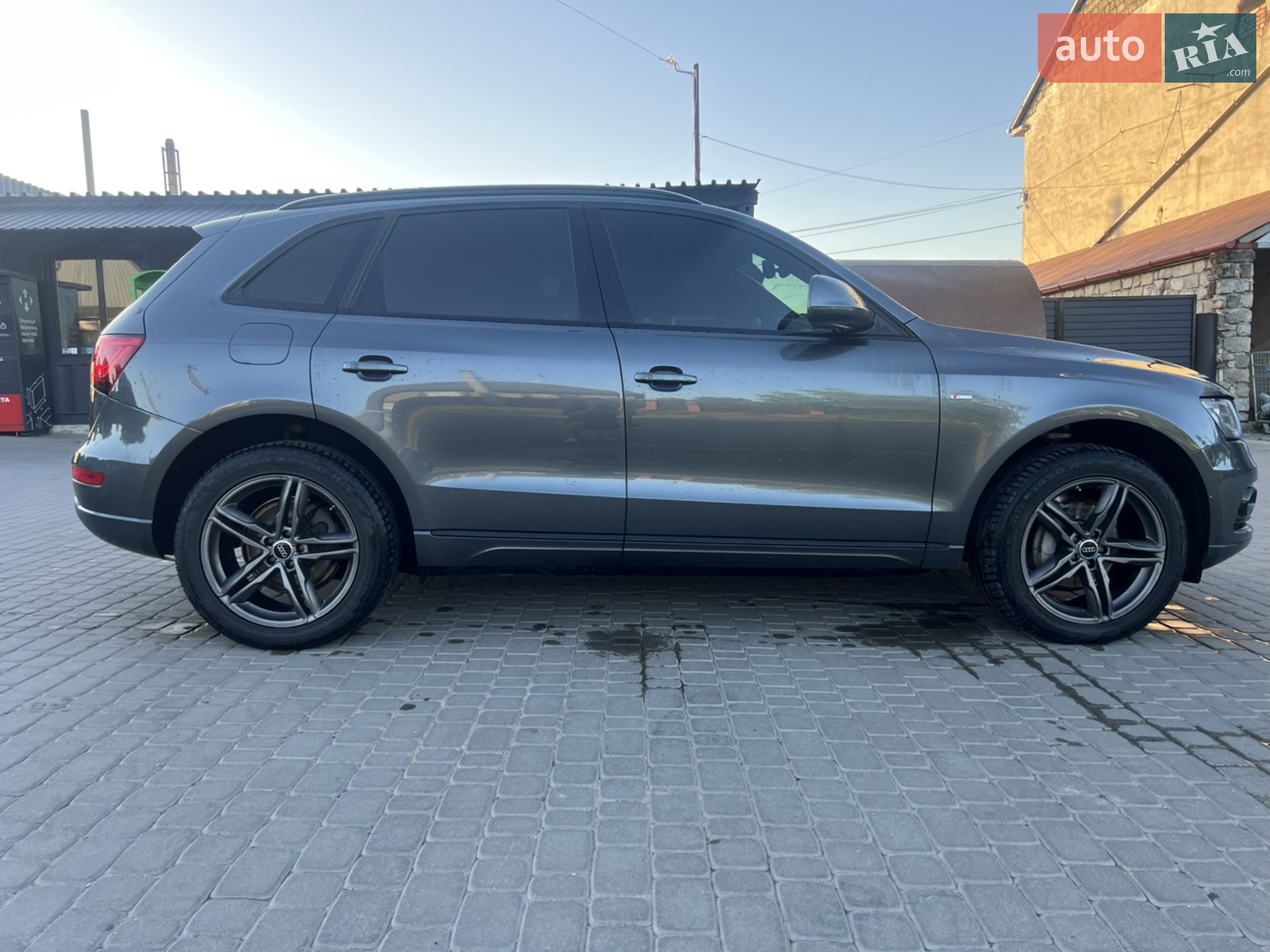 Audi Q5 2012 VIN WAUZZZ8R4DA008815 фото оголошення 7 з 14
