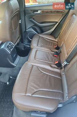 Позашляховик / Кросовер Audi Q5 2014 в 