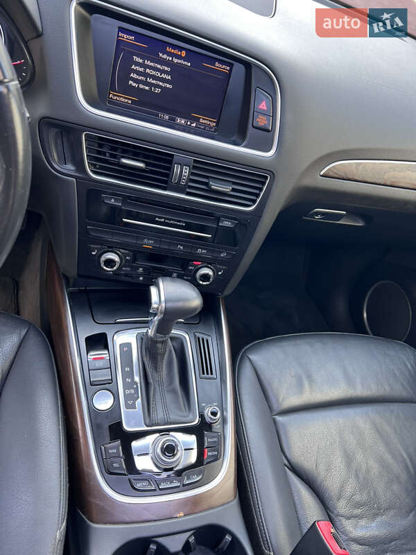Внедорожник / Кроссовер Audi Q5 2013 в Львове