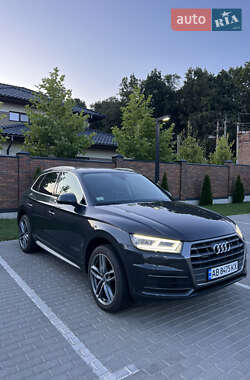 Позашляховик / Кросовер Audi Q5 2018 в Вінниці