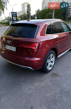 Внедорожник / Кроссовер Audi Q5 2019 в 