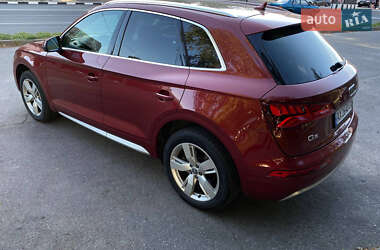 Внедорожник / Кроссовер Audi Q5 2019 в 