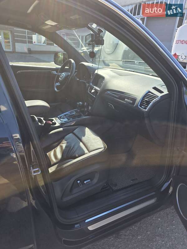 Внедорожник / Кроссовер Audi Q5 2014 в Днепре