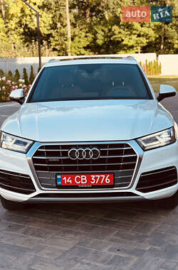 Внедорожник / Кроссовер Audi Q5 2018 в Луцке