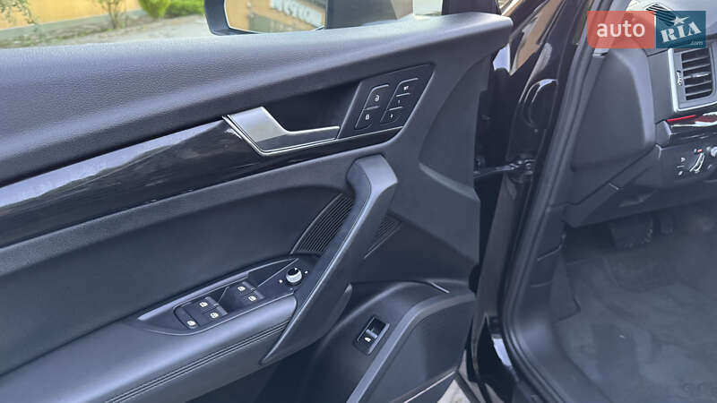 Внедорожник / Кроссовер Audi Q5 2018 в Тернополе фото 67 Внедорожник / Кроссовер Audi Q5 2018 в Тернополе