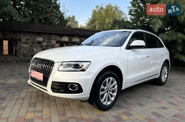 Внедорожник / Кроссовер Audi Q5 2015 в 