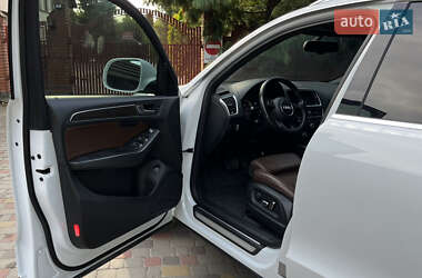 Внедорожник / Кроссовер Audi Q5 2015 в 