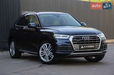 Позашляховик / Кросовер Audi Q5 2019 в Києві