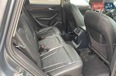 Внедорожник / Кроссовер Audi Q5 2012 в 
