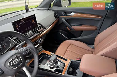 Внедорожник / Кроссовер Audi Q5 2023 в 