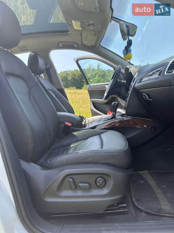 Внедорожник / Кроссовер Audi Q5 2012 в Трускавце