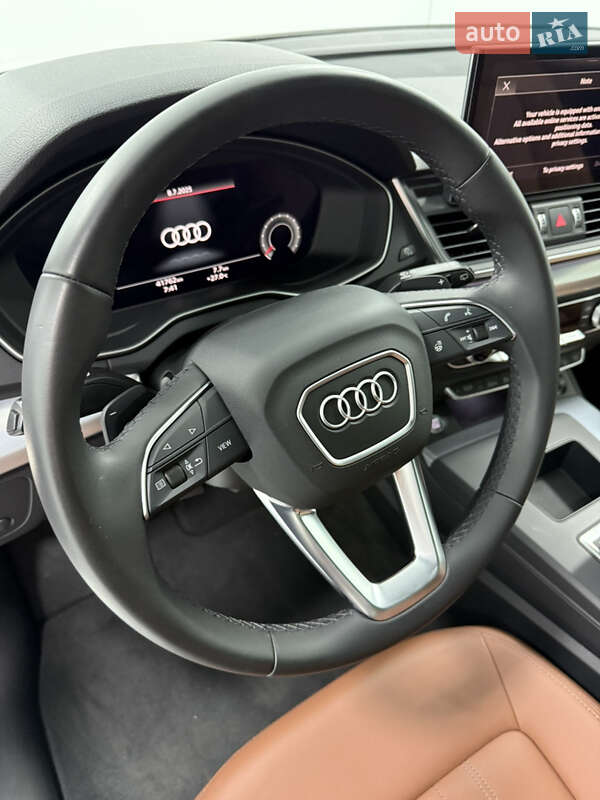 Внедорожник / Кроссовер Audi Q5 2022 в Одессе