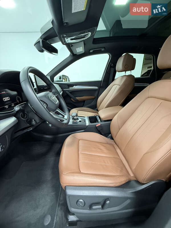 Внедорожник / Кроссовер Audi Q5 2022 в Одессе
