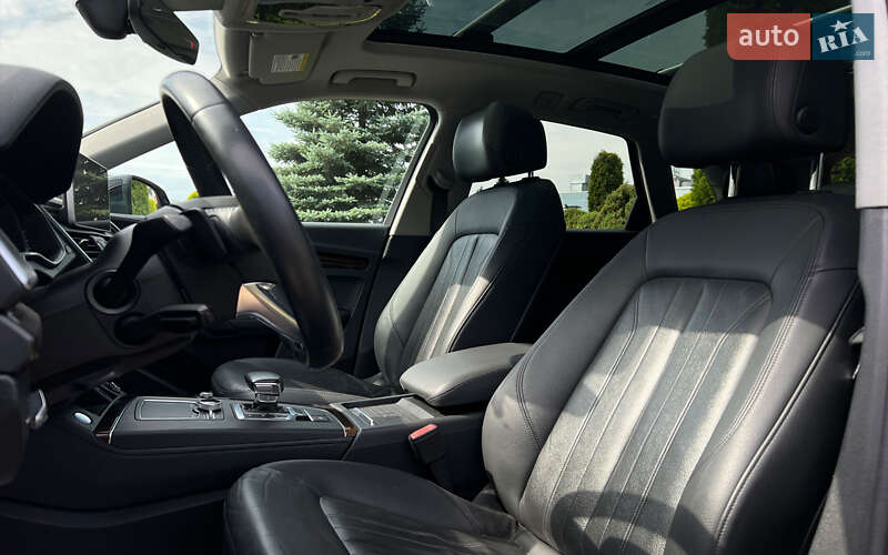 Внедорожник / Кроссовер Audi Q5 2019 в Львове