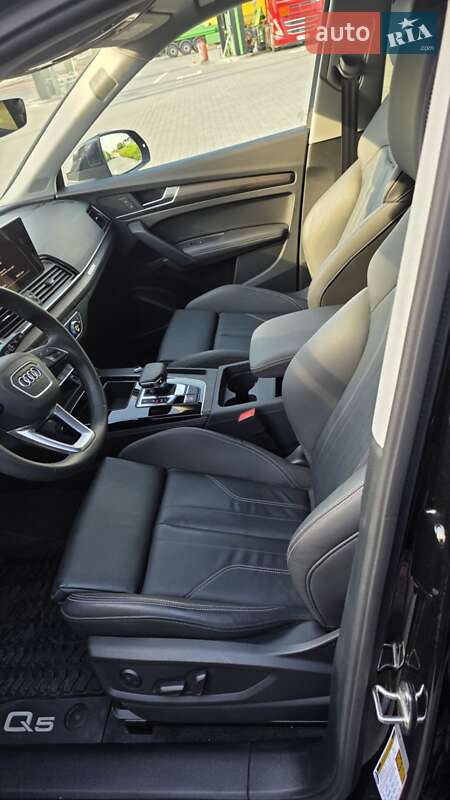 Внедорожник / Кроссовер Audi Q5 2023 в Тернополе