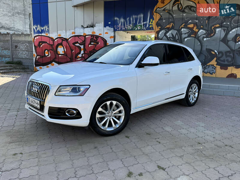 Позашляховик / Кросовер Audi Q5 2015 в Миколаєві