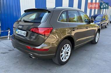 Внедорожник / Кроссовер Audi Q5 2012 в 