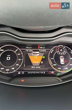 Позашляховик / Кросовер Audi Q5 2019 в 