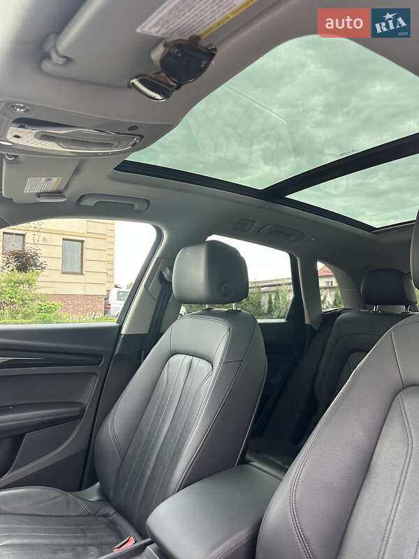 Внедорожник / Кроссовер Audi Q5 2019 в Львове