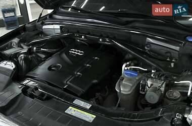 Внедорожник / Кроссовер Audi Q5 2012 в 