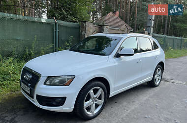 Внедорожник / Кроссовер Audi Q5 2010 в Судовой Вишне