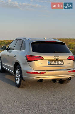 Внедорожник / Кроссовер Audi Q5 2014 в 