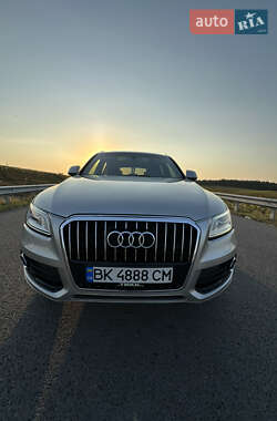 Внедорожник / Кроссовер Audi Q5 2014 в 